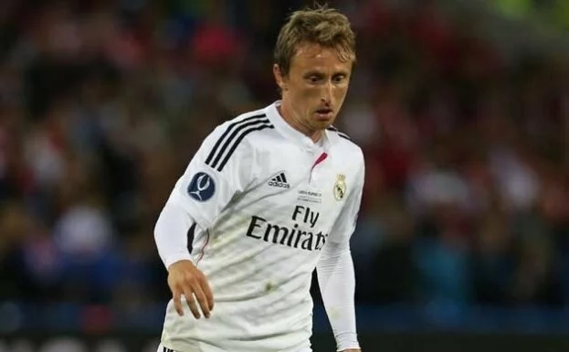 Real Madrid's midfielder Luka Modric suffers injury blow