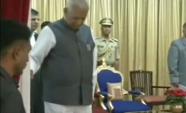 Karnataka Governor walks out during national anthem, triggers controversy