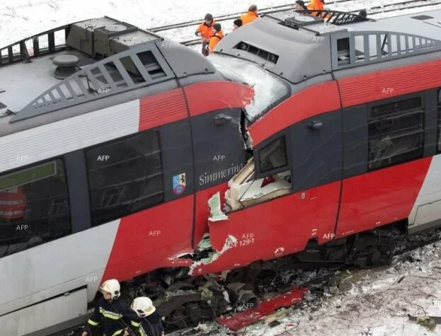 Commuter train crash leaves 69 injured in Brazil