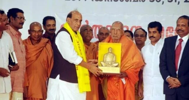 Sree Narayana Guru is on par with Kabir: Rajnath Singh