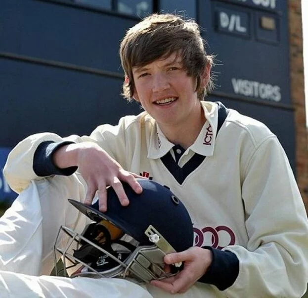 Cricket player retires at the age of 19