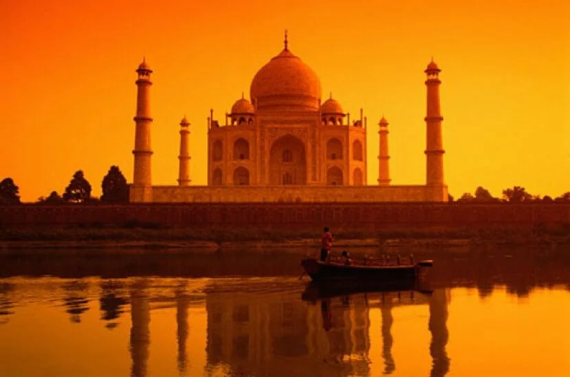 Six lawyers claim Taj Mahal is the property of Lord Shiva