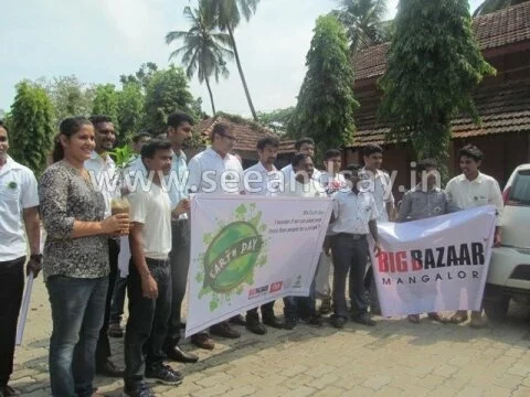 World Earth Day by CIL and Big Bazar
