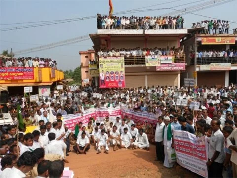 People of Sullia join hands to revolt against Kasturi Rangan report