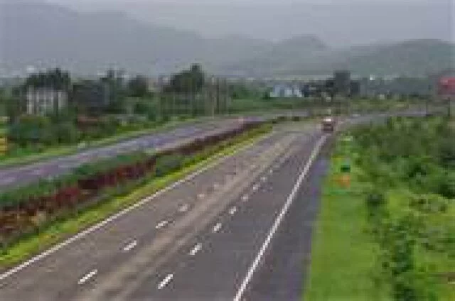 Mumbai-Pune Expressway to be expanded
