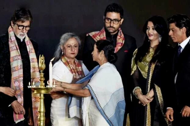 Bachchan family, SRK, Bollywood fire-up the opening ceremony of Kolkata film festival