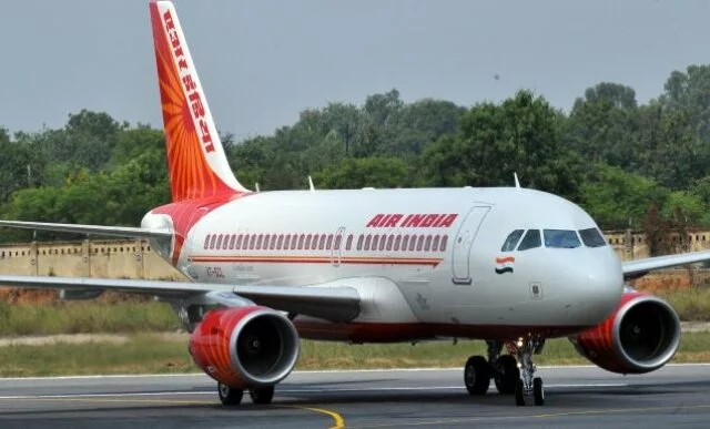 Pilot and Engineer of Air India ,Fight inside cockpit at Chennai airport