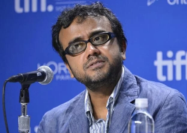 Smoke, dirt needed to sell reality, says Dibakar Banerjee