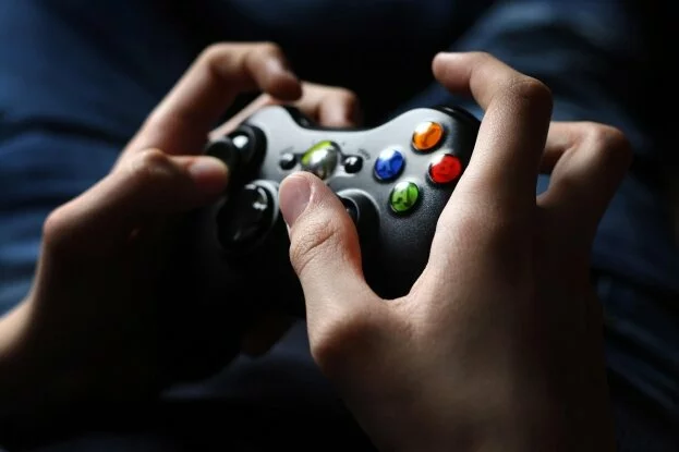Xbox back but PlayStation still down after online attack by Lizard Squad