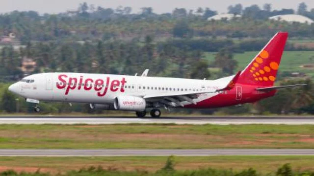 Spicejet flight veers off Hubballi airport runway