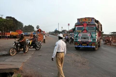 Partial ban on truck movement at Panambur