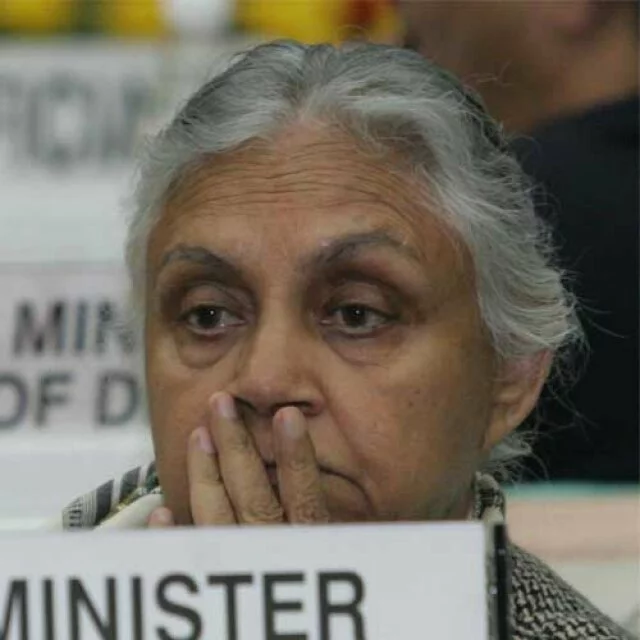 Game begins: Shiela dixit, Mukesh Ambani on AAP scanner