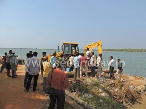 Illegal sand dockyards of Kundapura- Kharvikeri vacated.